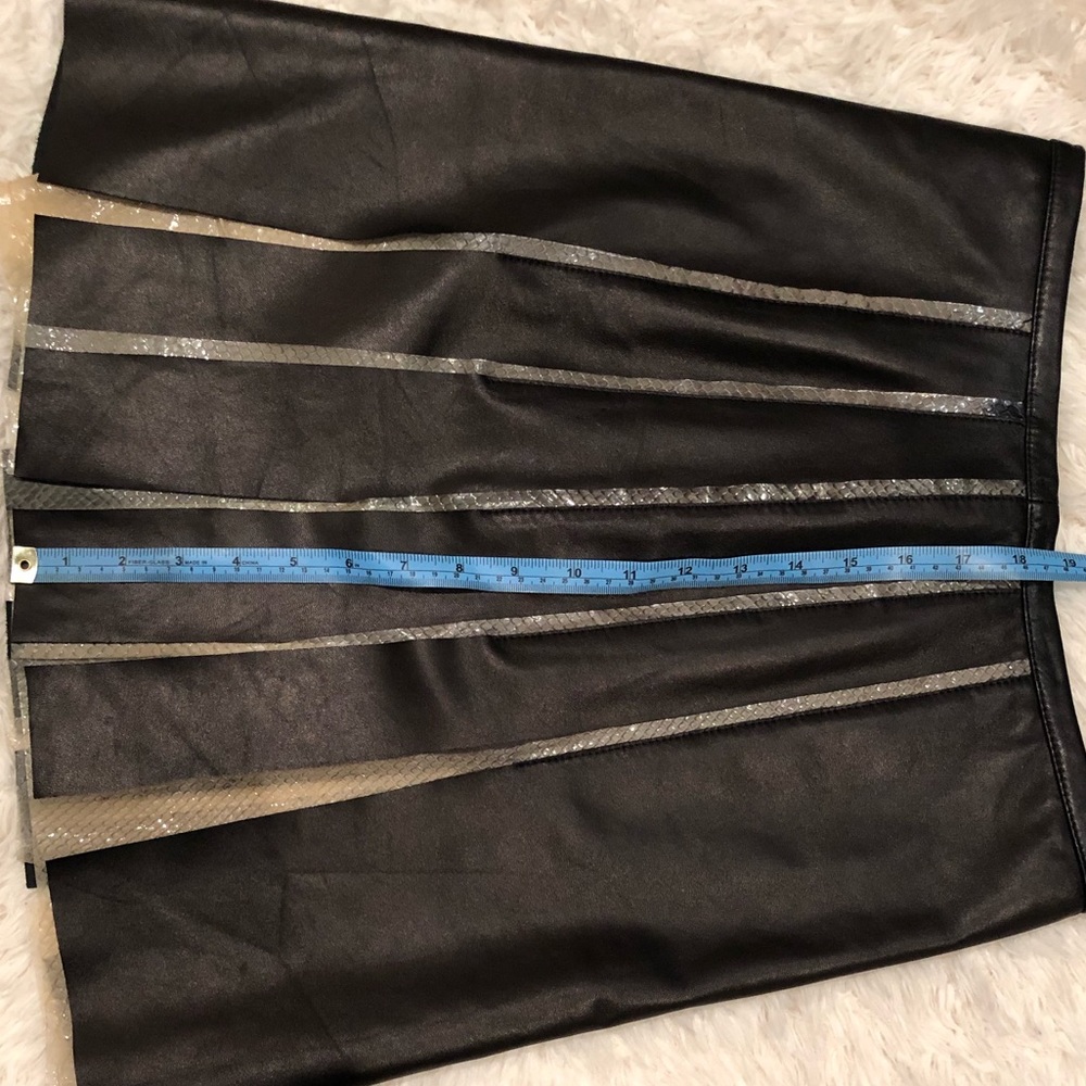 Monika Chiang black snake skin panel skirt - Picture 3 of 8